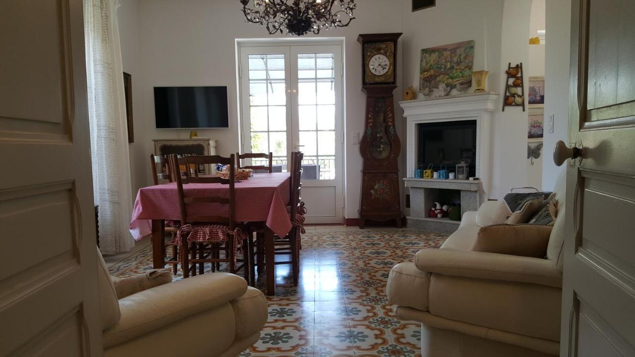Villa Primavera 갈레리아 외부 사진